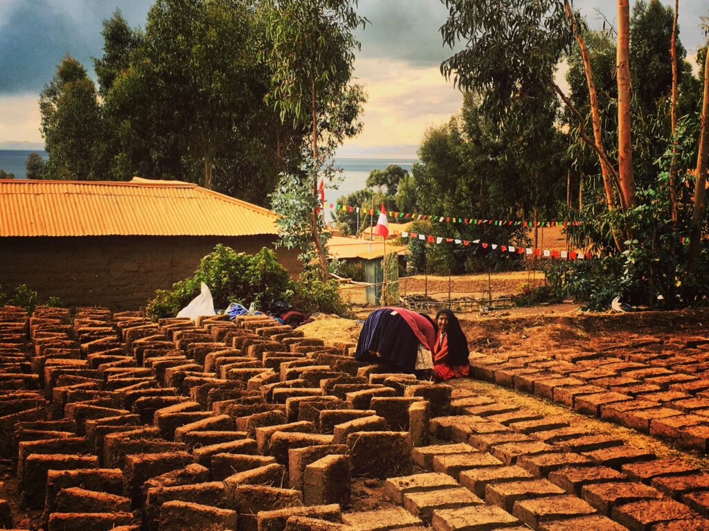 Quello che dovreste sapere sul lago Titicaca: i lavori più praticati