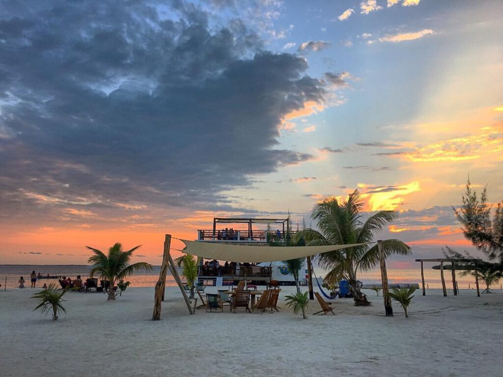 Spiaggia di Koko King al tramonto