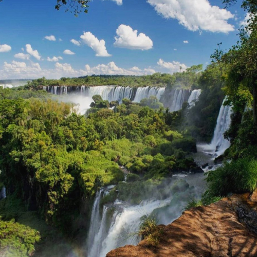 Le cascate di Iguazu: terra di confine tra Brasile e Argentina