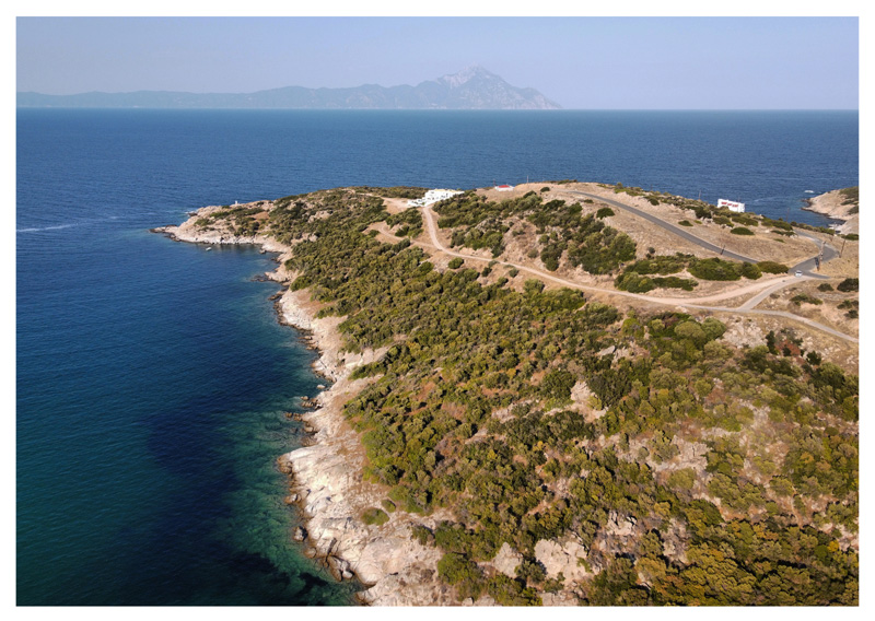 Il Monte Athos in lontananza