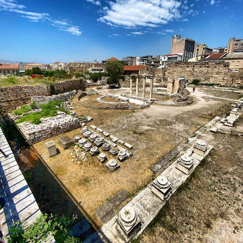 I resti della Biblioteca di Adriano