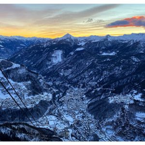 Chiesa Valmalenco al tramonto