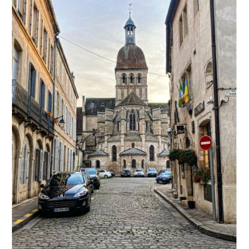 La Basilica Collegiata di Notre-Dame